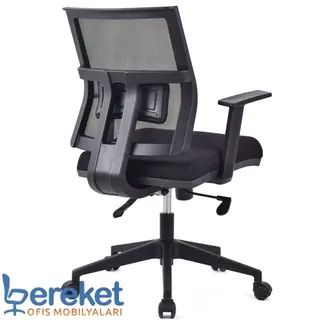 Front view of the Hugo ergonomic mesh task chair at an office desk
